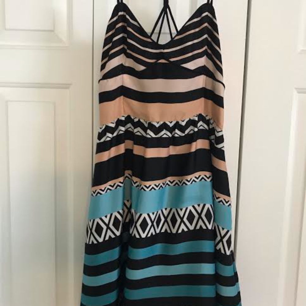 Gorgeous & Unique Tribal Print Mini Dress